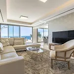 Les Rivages 埃斯特波纳